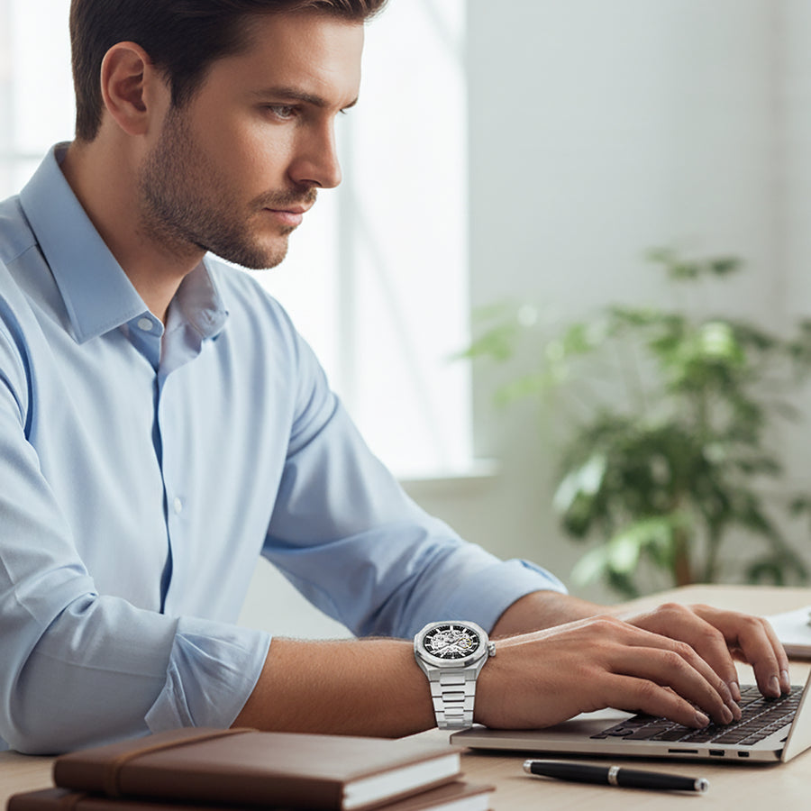 AUTONOVA AUTOMATIC Automatic Black